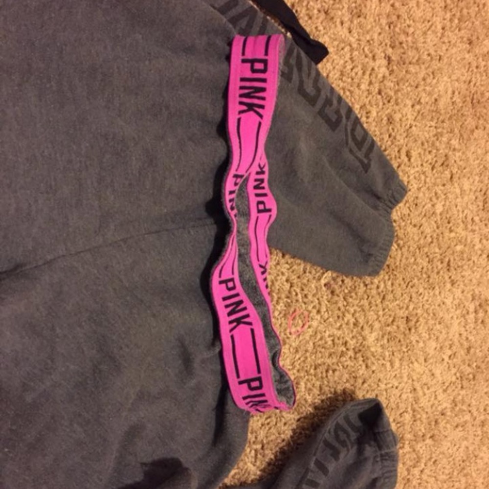VS sweatpants